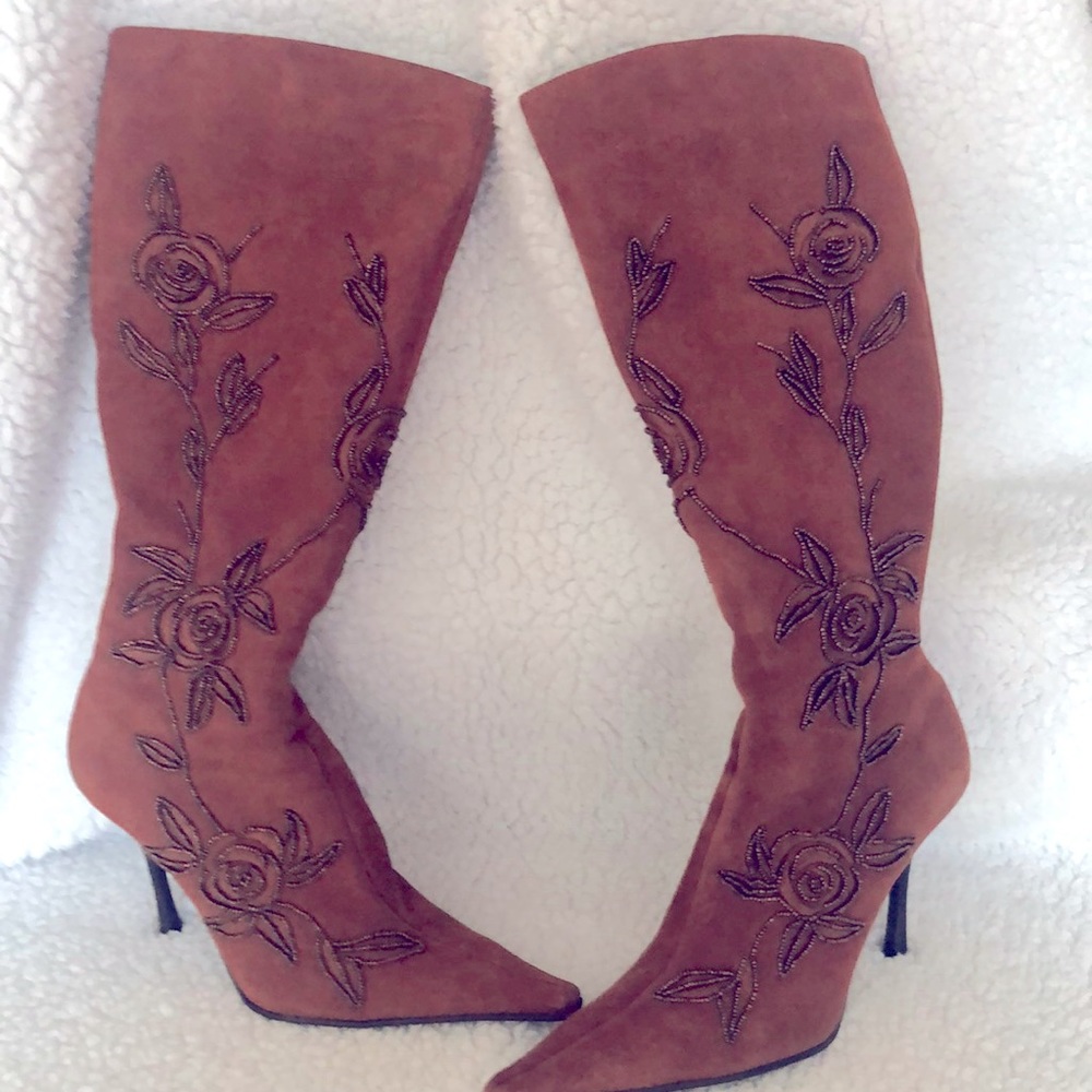 Bakers rust color boots size 8.5